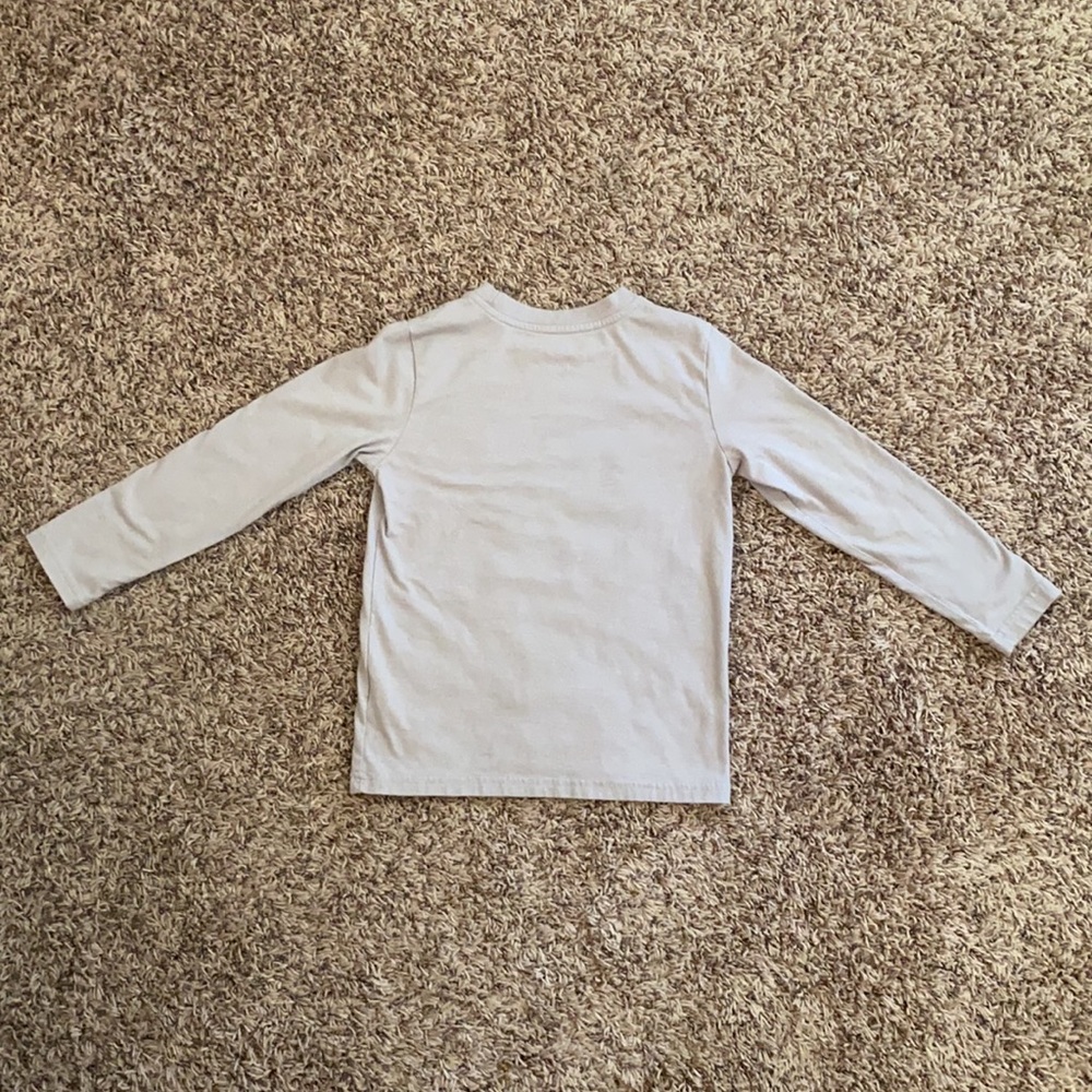 Bundle of kid’s long sleeve tees and sweatshirt - Picture 11 of 11